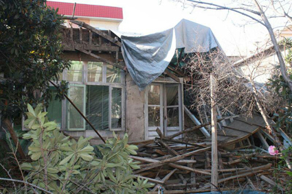 ماموریت: 6 بار تخریب خانه حاج آقا جونی